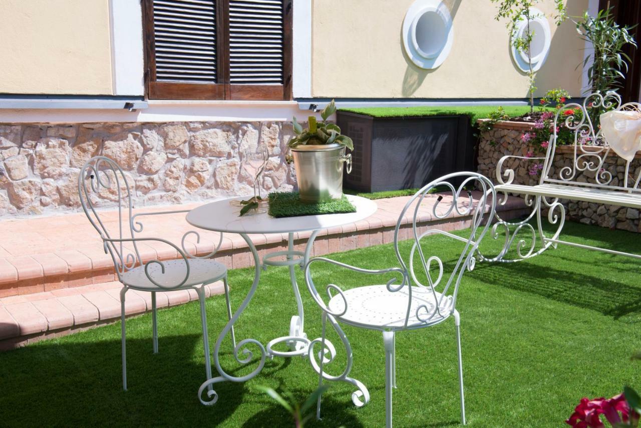 Caputaquis Bed & Breakfast Capaccio ภายนอก รูปภาพ